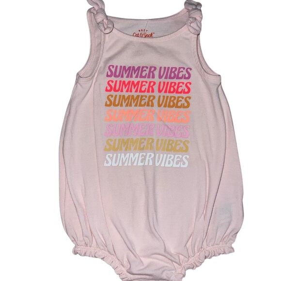 Carter's Other - Baby girls outfit 3-6 months